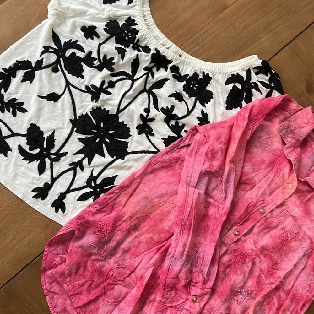 Bundle of two shirts from anthropology - Picture 2 of 11